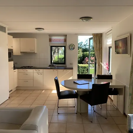 Europarcs Koningshof 假日公园 3*